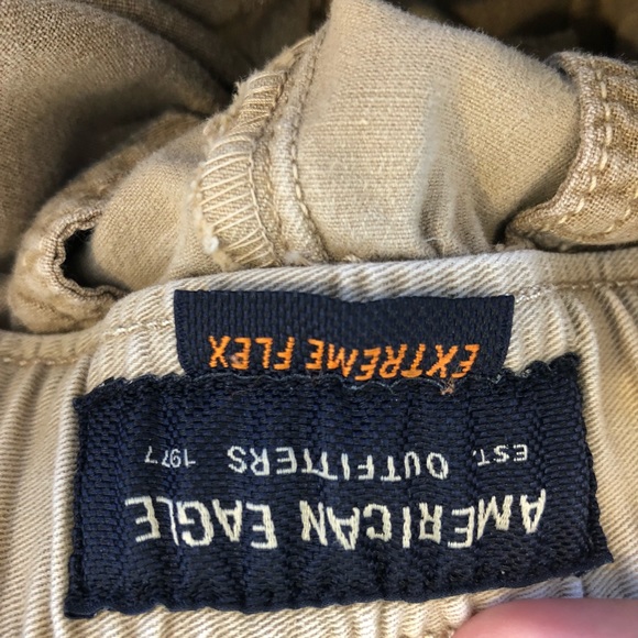 American Eagle joggers (tan) - Picture 3 of 4